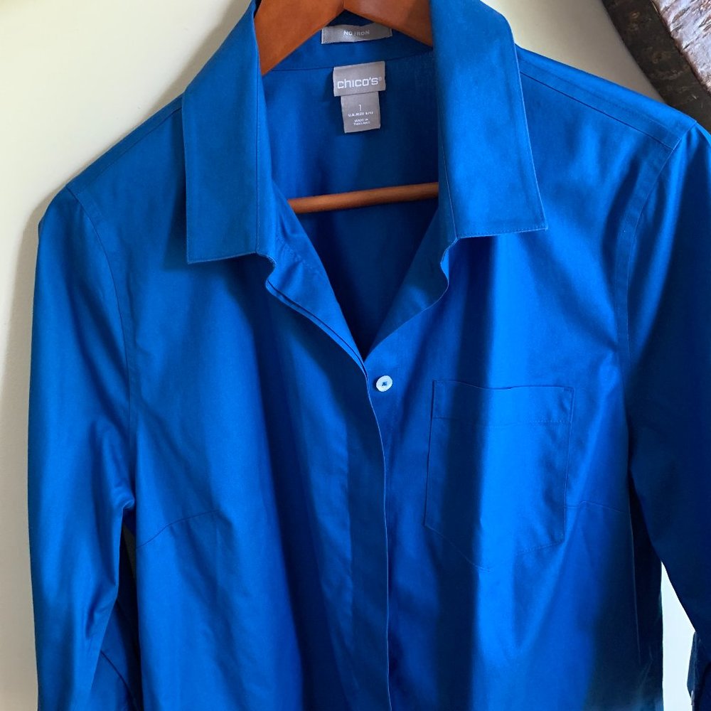 Chico's No Iron 3/4 Sleeve Blouse Button Down Shirt Royal Blue Size 1 or M